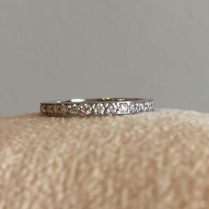 DIAMOND ETERNITY BAND RING
